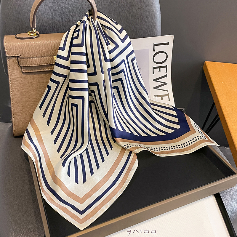 Luxury Brand Neckerchief Sprin - огляд і ціна Women Accessories Brands