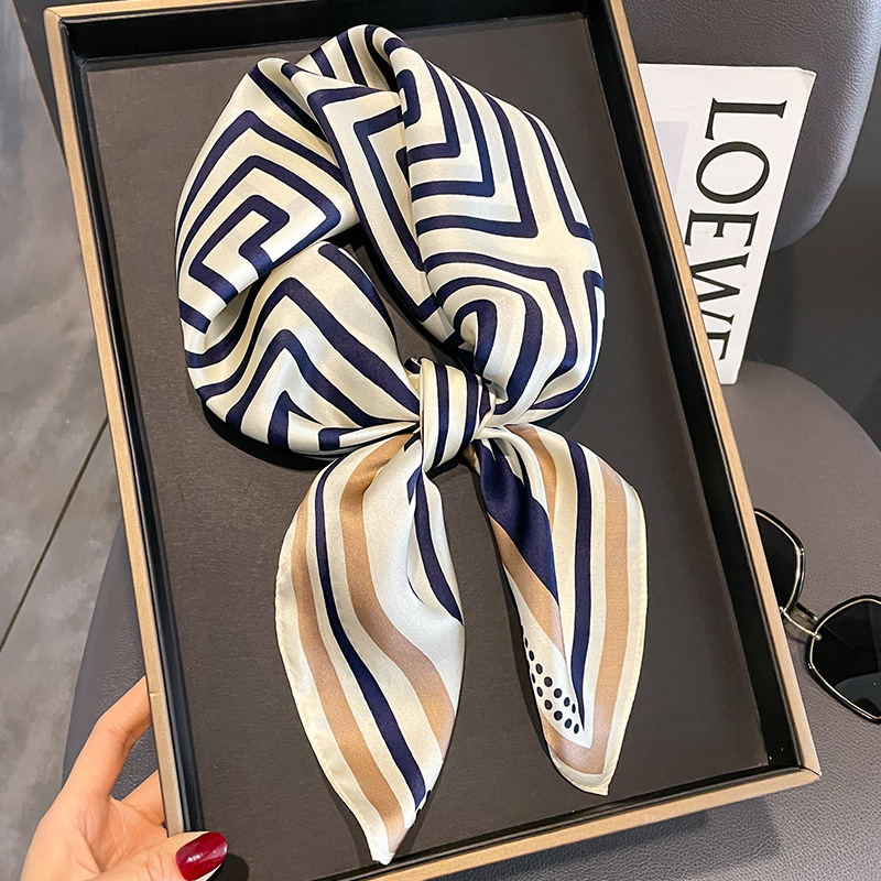 Luxury Brand Neckerchief Sprin - огляд і ціна Women Accessories Brands