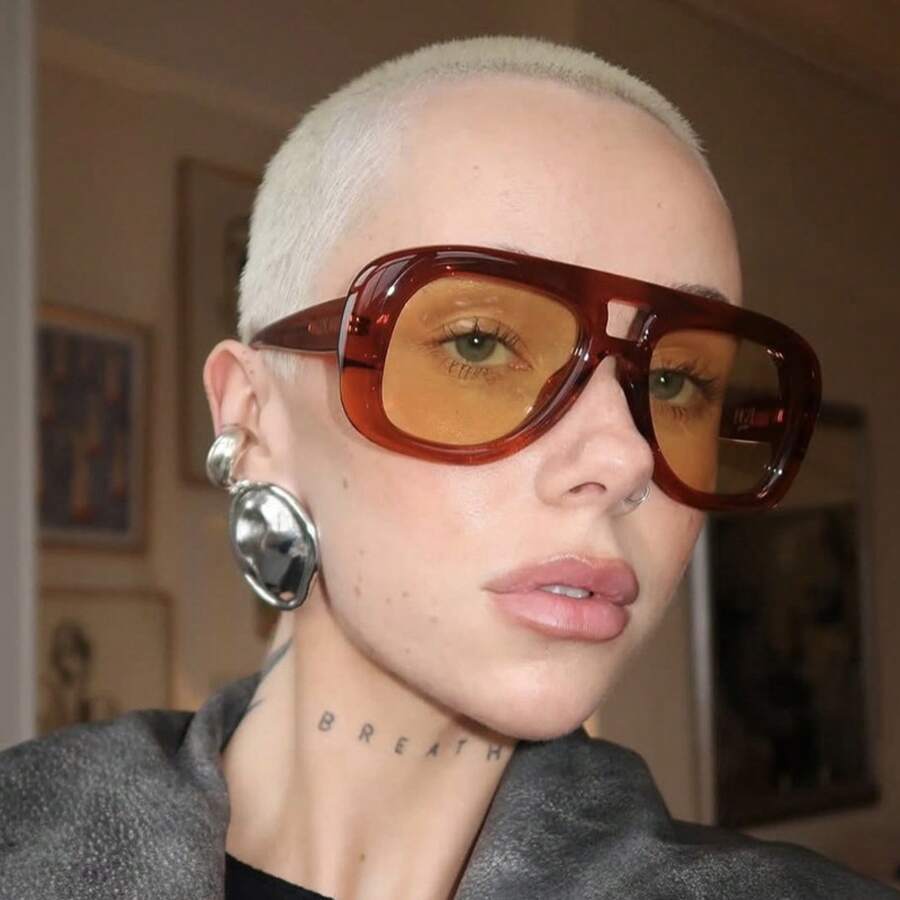 Double Bridge Oversized Square - огляд і ціна Sunglasses Oversized Square