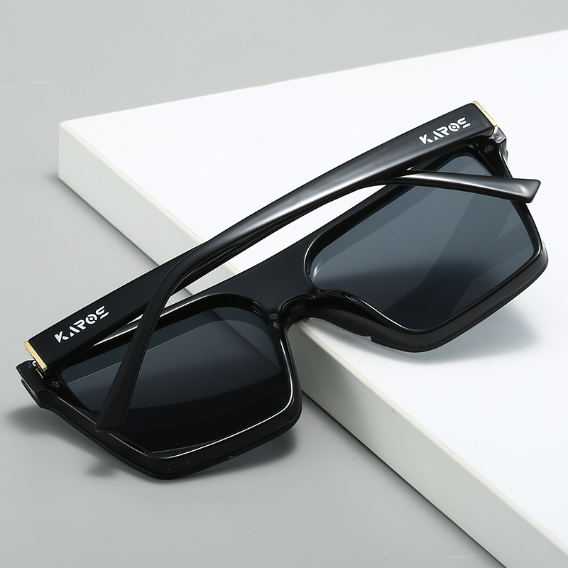 Karos Classic  Fashion Sunglas - огляд і ціна Sunglasses Oversized Square